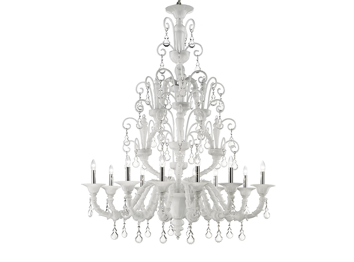 C-1980_12-traditional-venetian-chandeliers