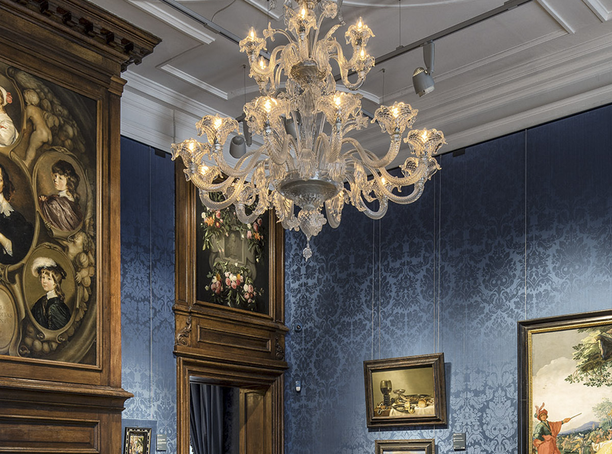 C-2638-12+6-traditional-venetian-chandeliers