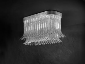 Sculture di luce: lampadari fatti a mano