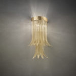 Sculture di luce: lampada a muro in vetro di Murano